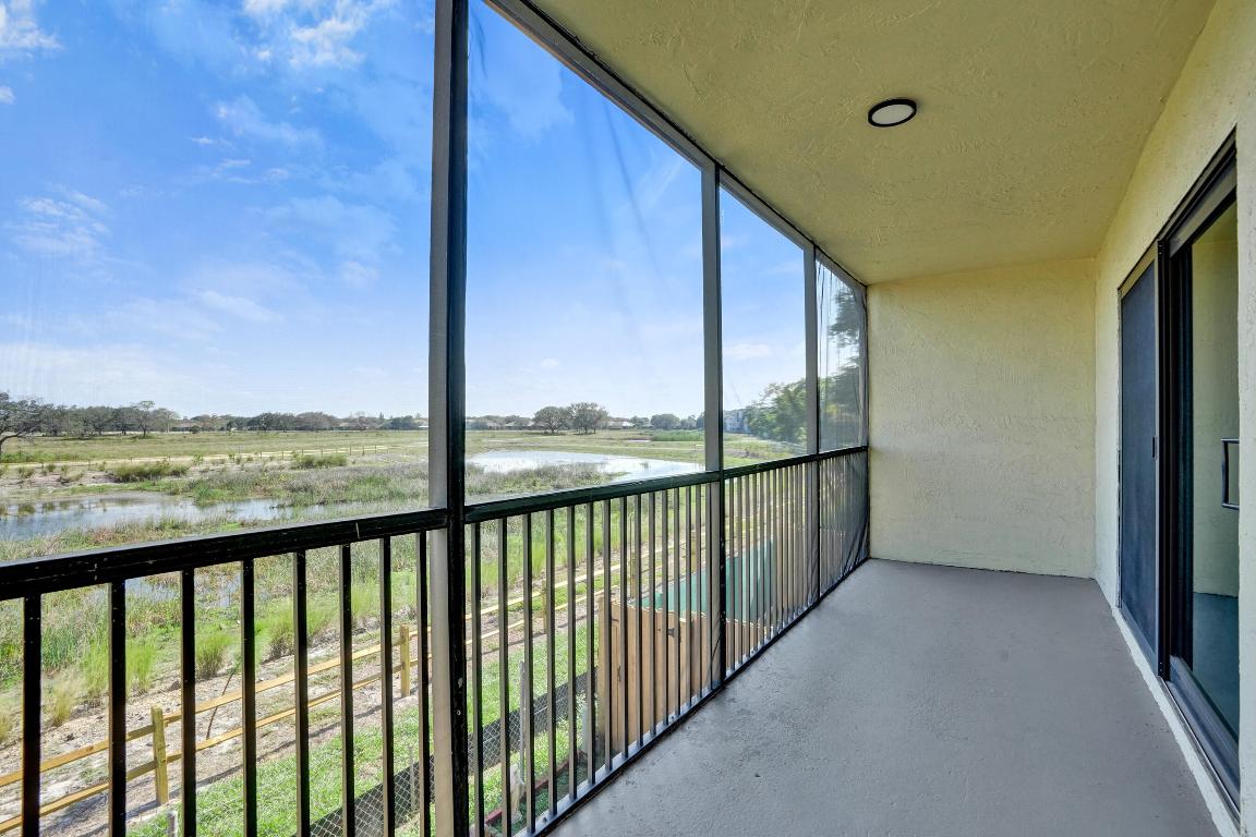 FAIRWAYS OF SUNRISE - Residential