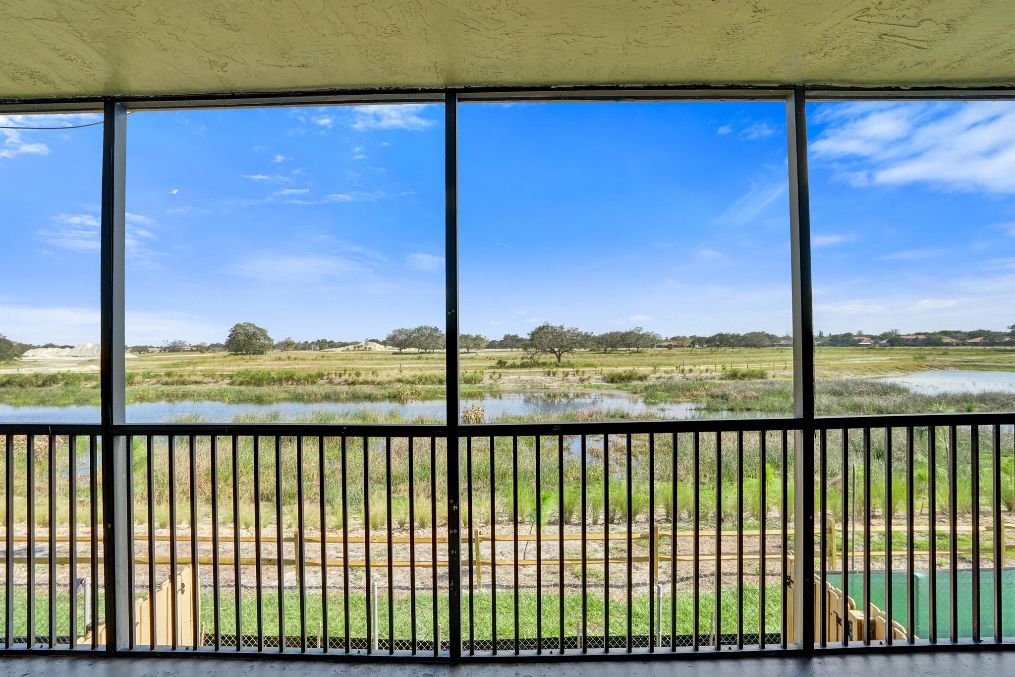 FAIRWAYS OF SUNRISE - Residential