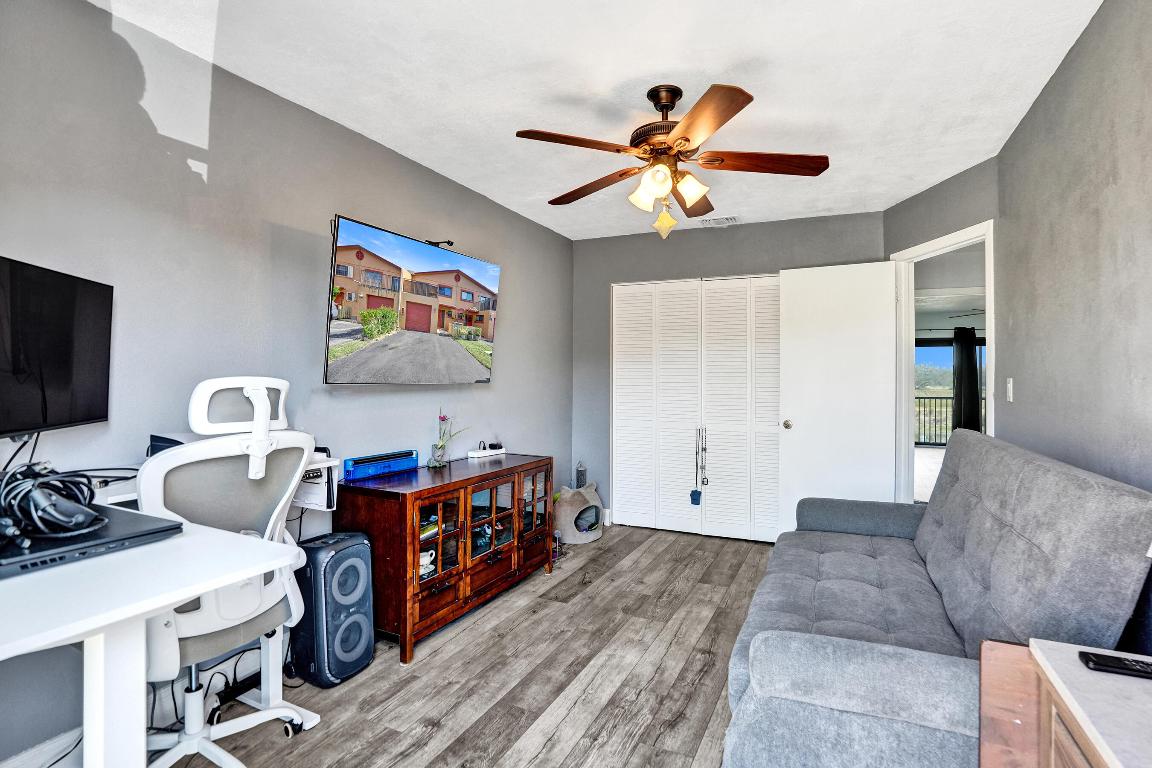 FAIRWAYS OF SUNRISE - Residential