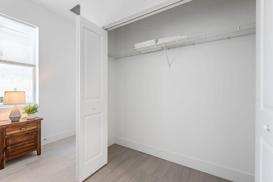 WEST GATE ESTS NORTHERN SEC - Residential