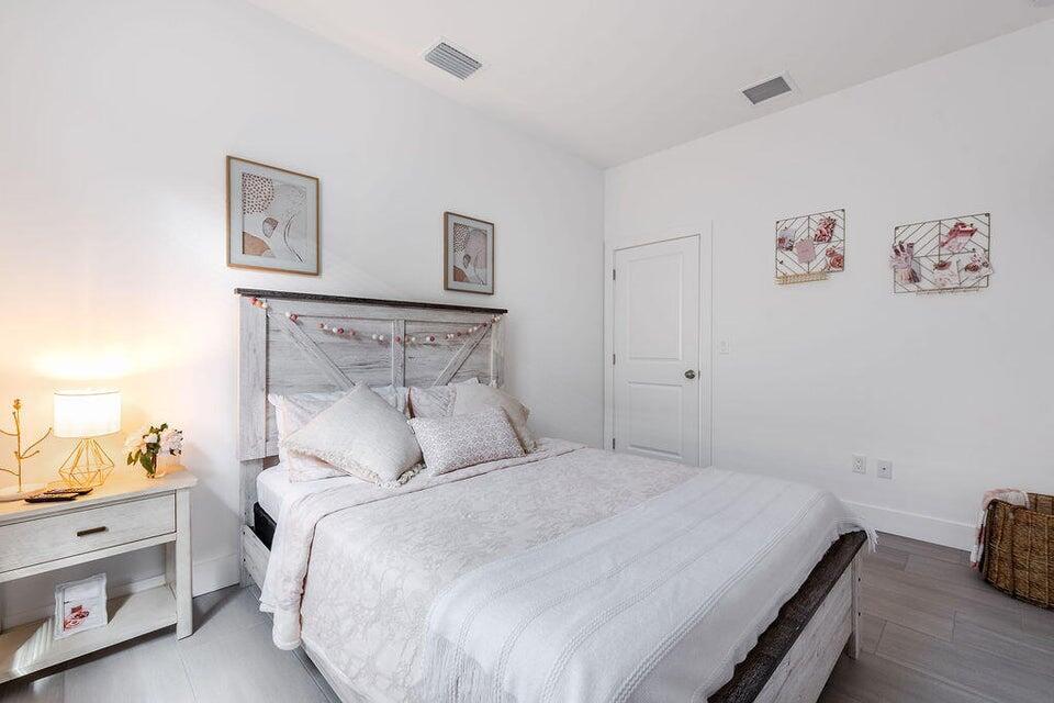 WEST GATE ESTS NORTHERN SEC - Residential