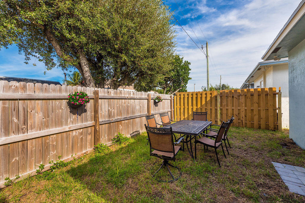 WEST GATE ESTS NORTHERN SEC - Residential