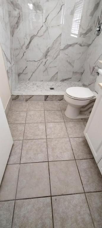 GRAND VIEW AT CRESTWOOD CONDO - Residential