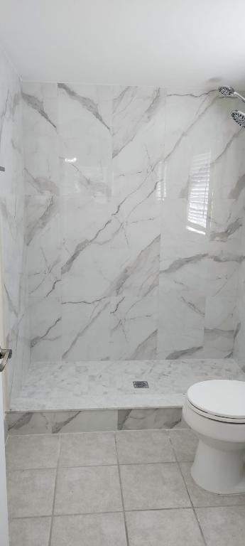 GRAND VIEW AT CRESTWOOD CONDO - Residential