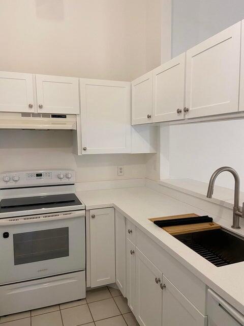 SUGAR POND MANOR OF WELLI - Residential Income