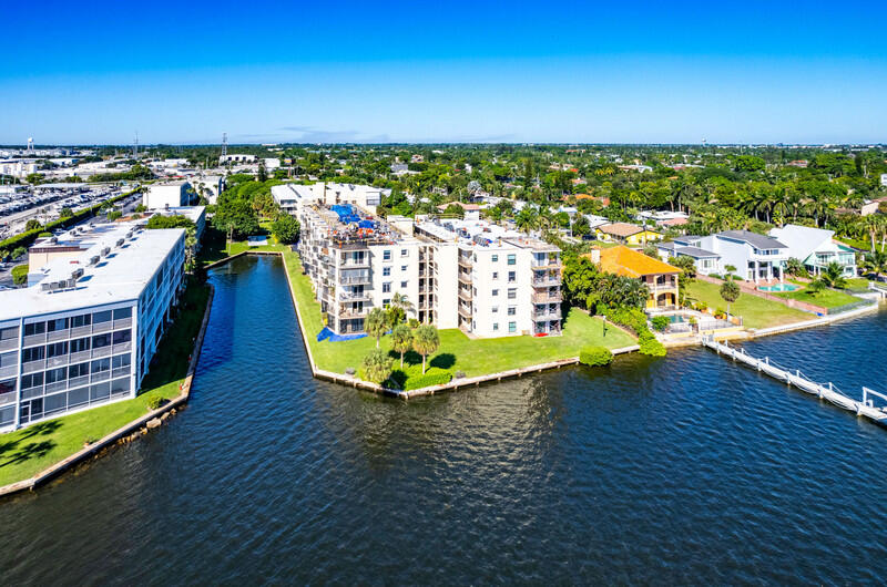 HIDDEN HARBOUR OF THE PALM BEACHES CONDO - Residential