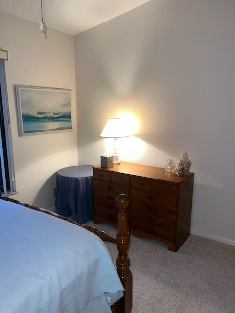VILLAS OF HOBE SOUND COND - Residential Lease