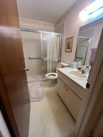 VILLAS OF HOBE SOUND COND - Residential Lease