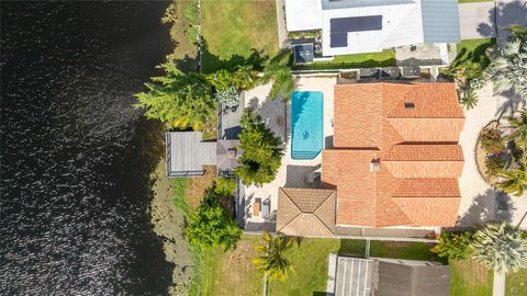 2557 SW 14th Ct Deerfield Beach FL 33442