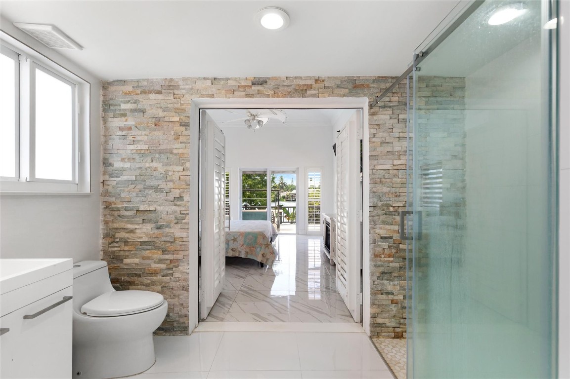 Crystal Heights 80-48 B - Residential