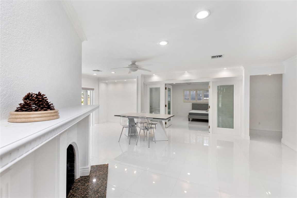 Crystal Heights 80-48 B - Residential