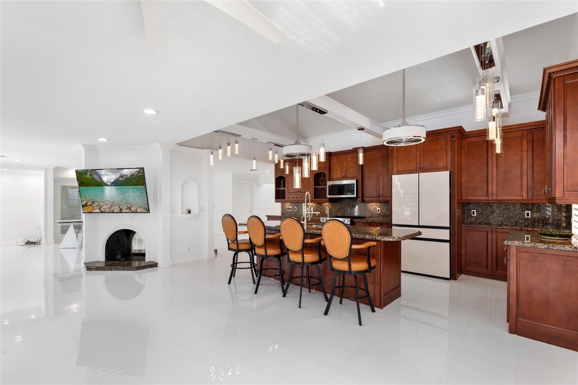 Crystal Heights 80-48 B - Residential