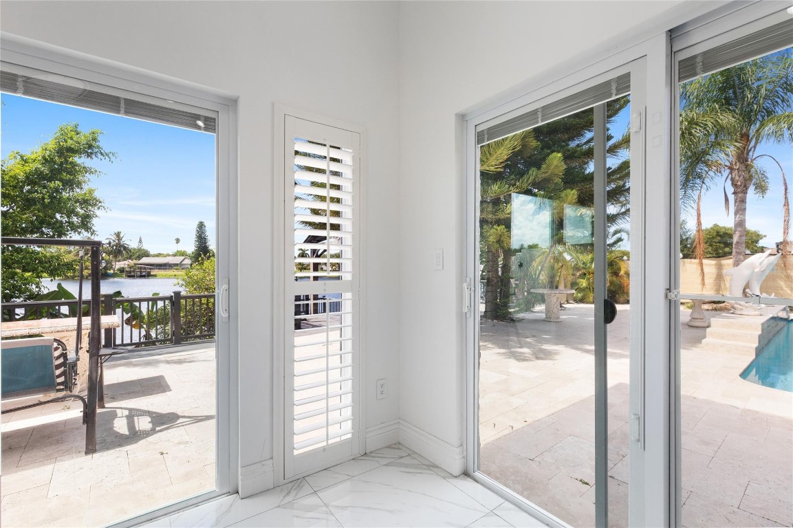 Crystal Heights 80-48 B - Residential