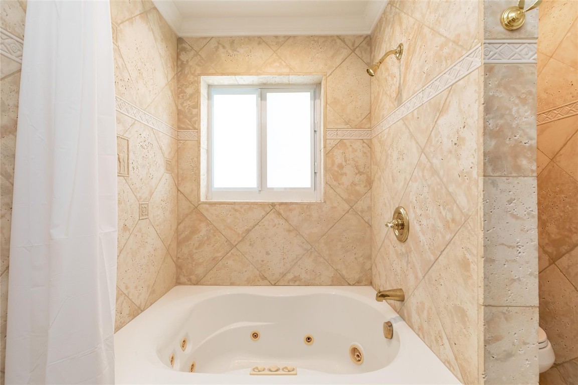 Crystal Heights 80-48 B - Residential