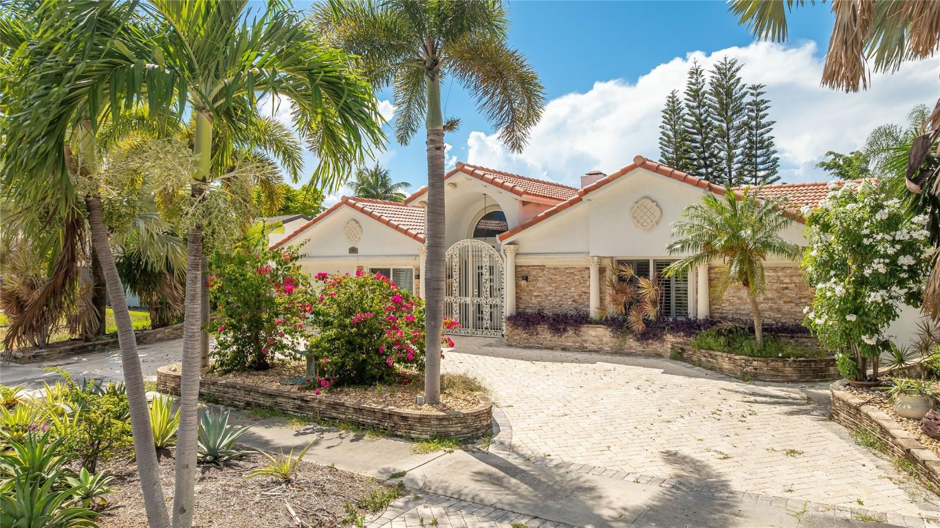 Crystal Heights 80-48 B - Residential