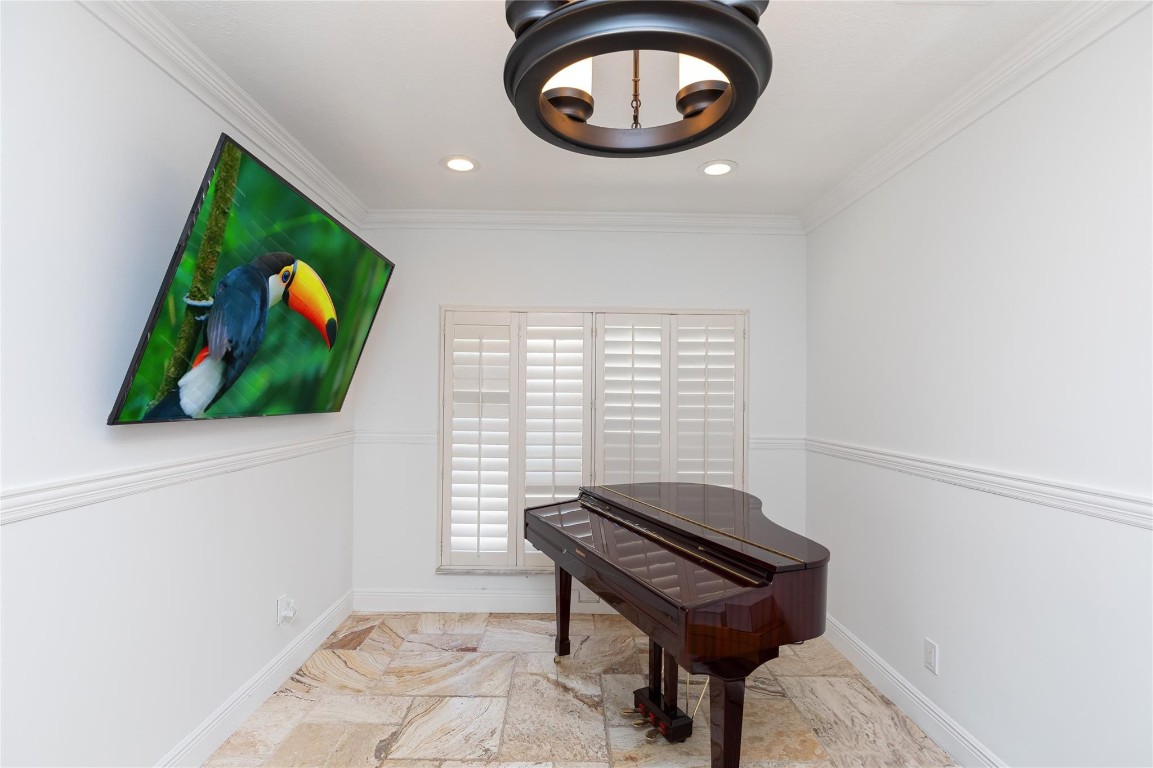 Crystal Heights 80-48 B - Residential