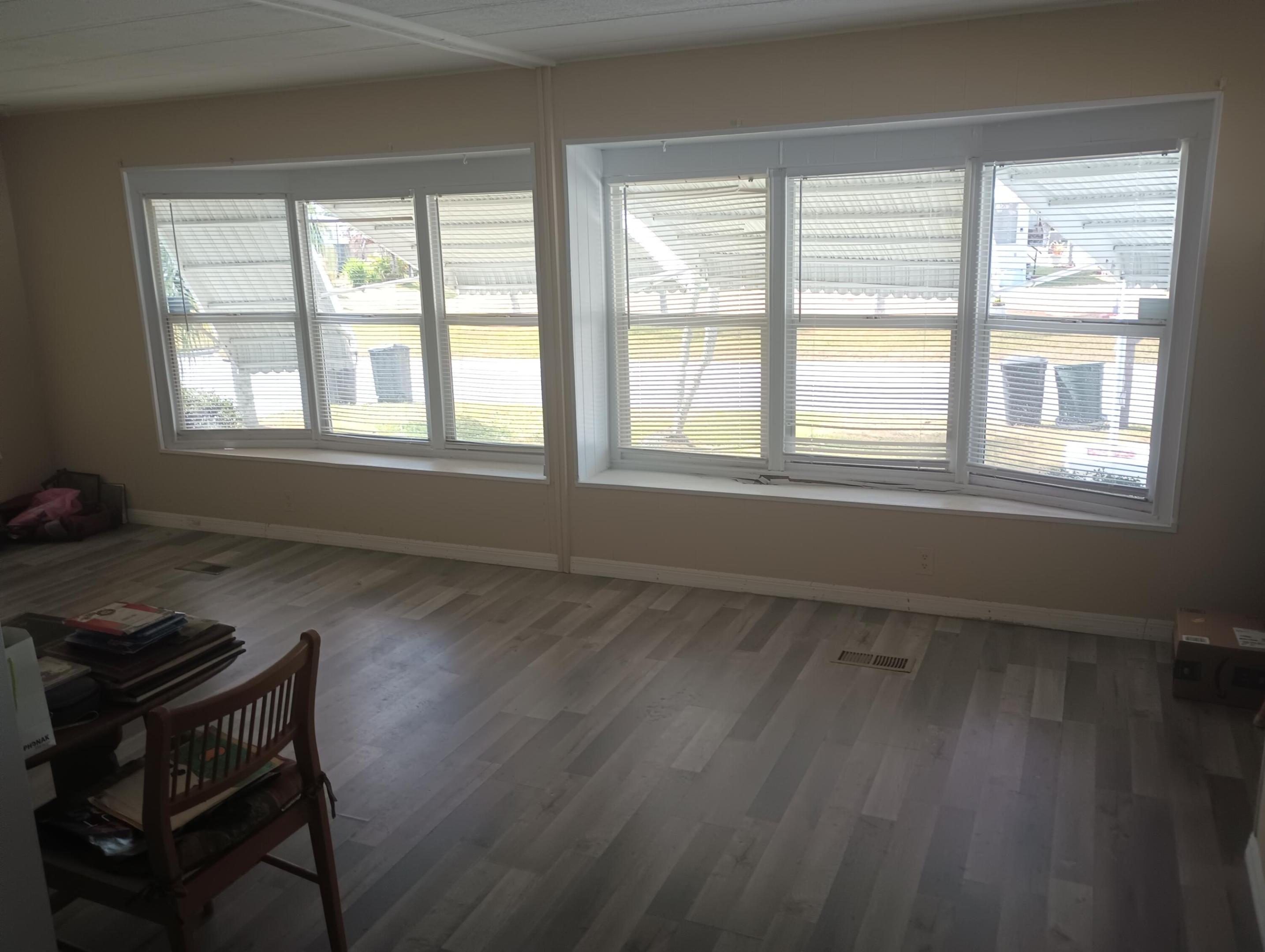 Spanish Lakes Riverfront - Residential