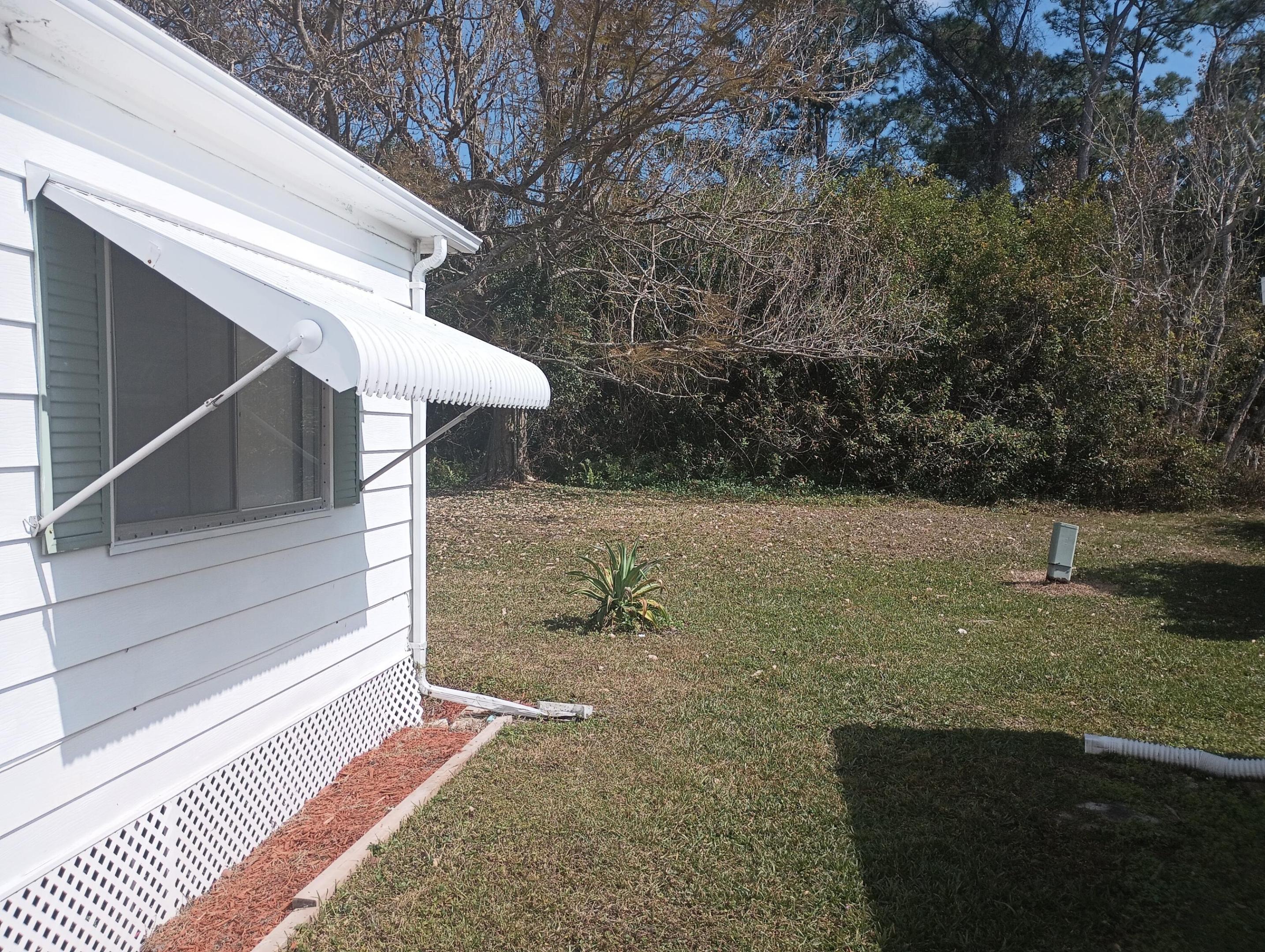 Spanish Lakes Riverfront - Residential