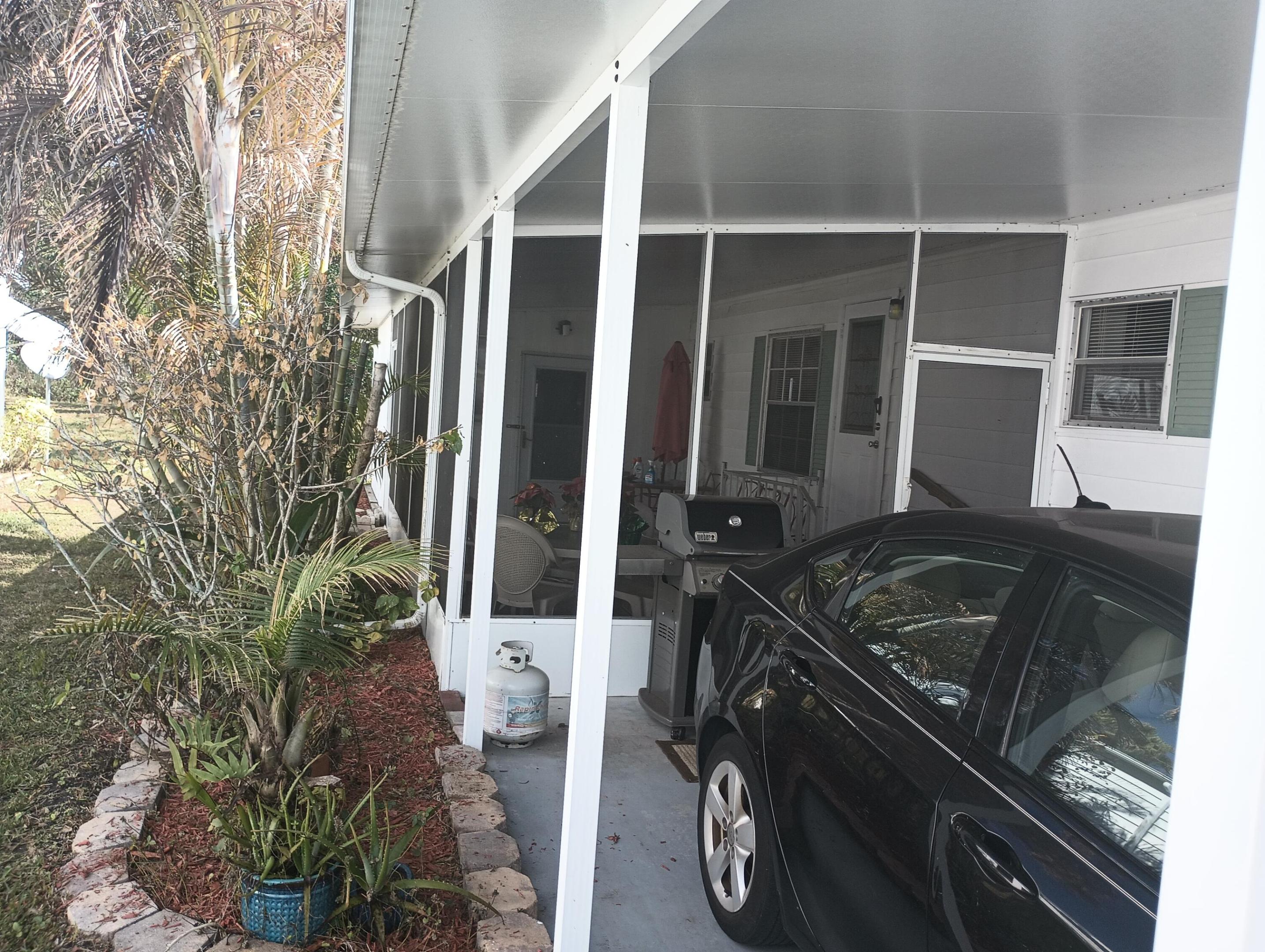 Spanish Lakes Riverfront - Residential