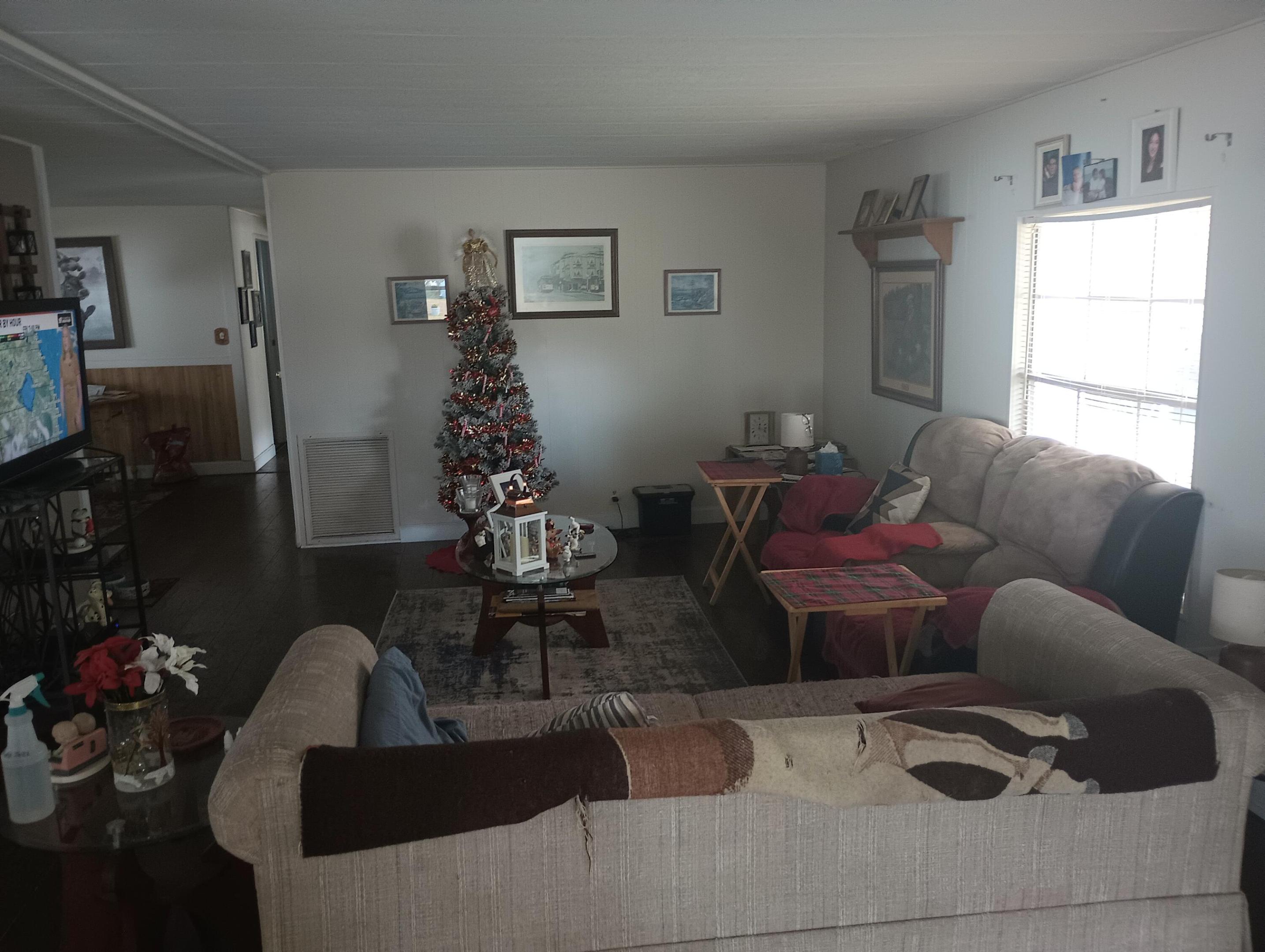 Spanish Lakes Riverfront - Residential