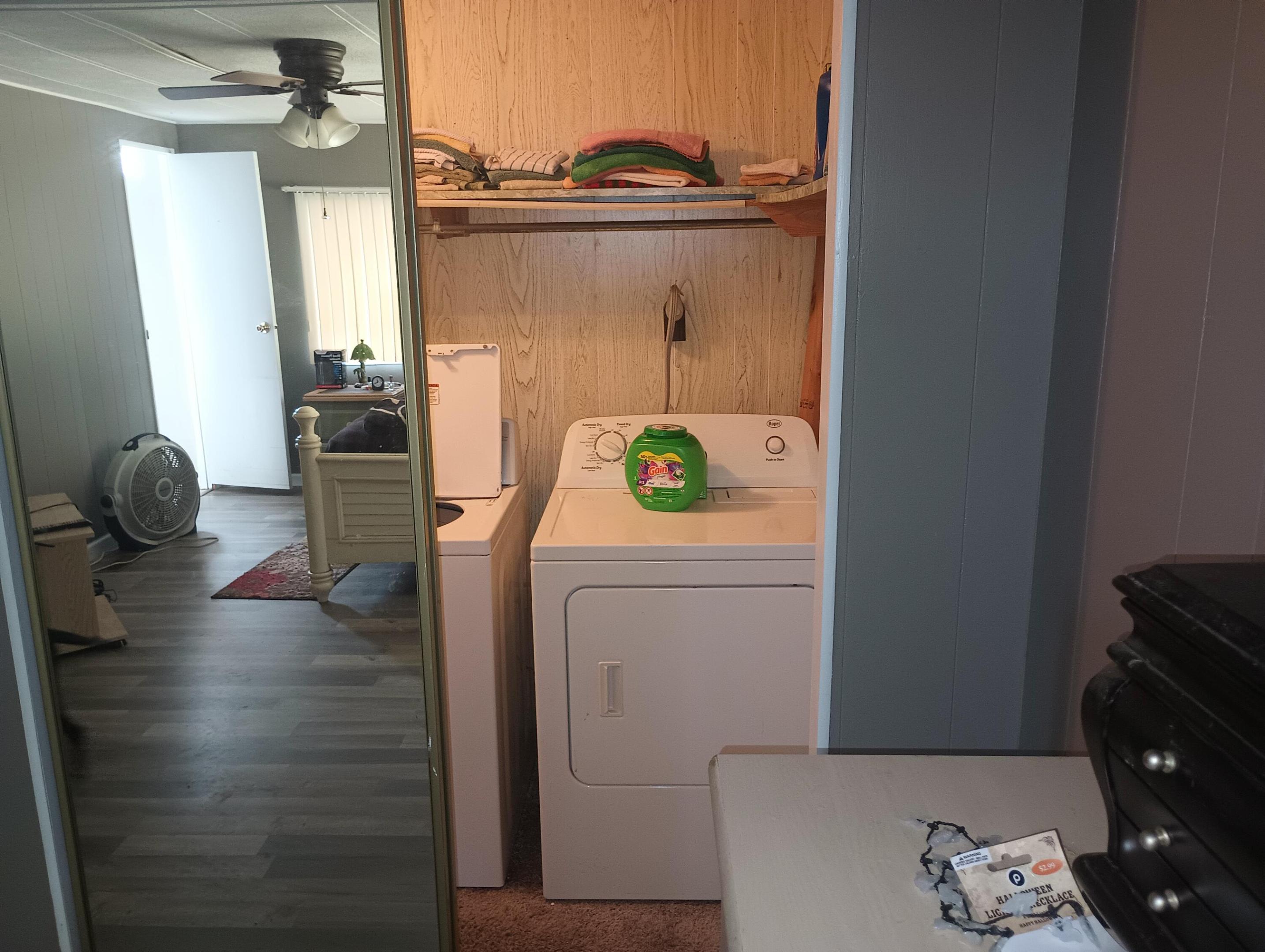 Spanish Lakes Riverfront - Residential