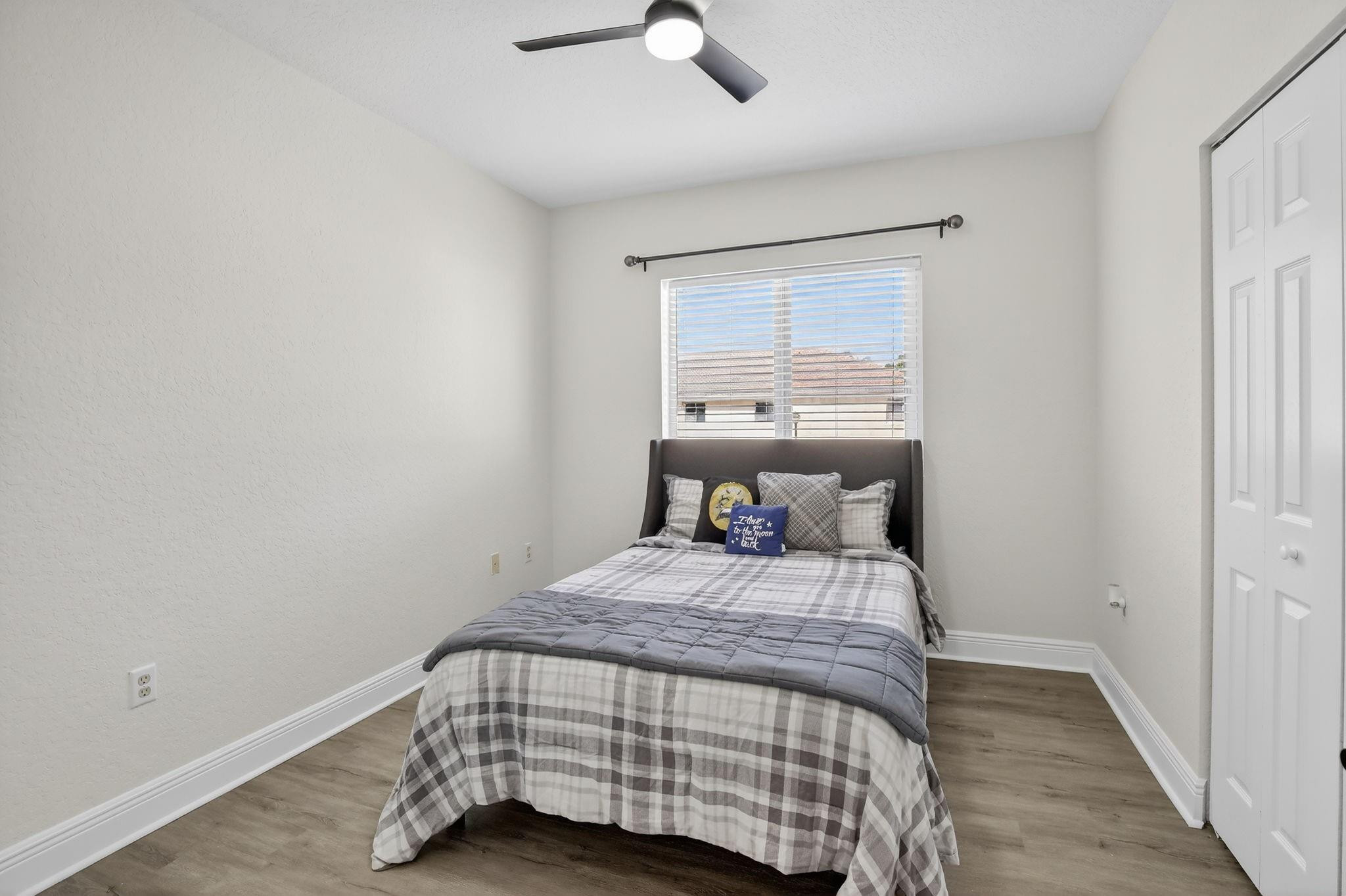 VILLAS OF PALOMINO - Residential