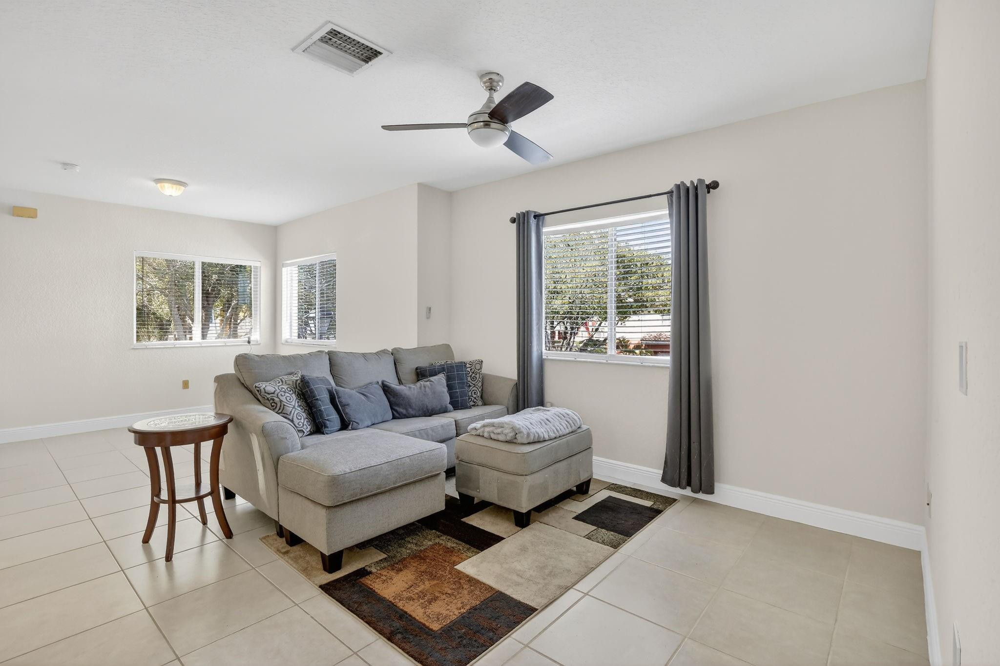 VILLAS OF PALOMINO - Residential