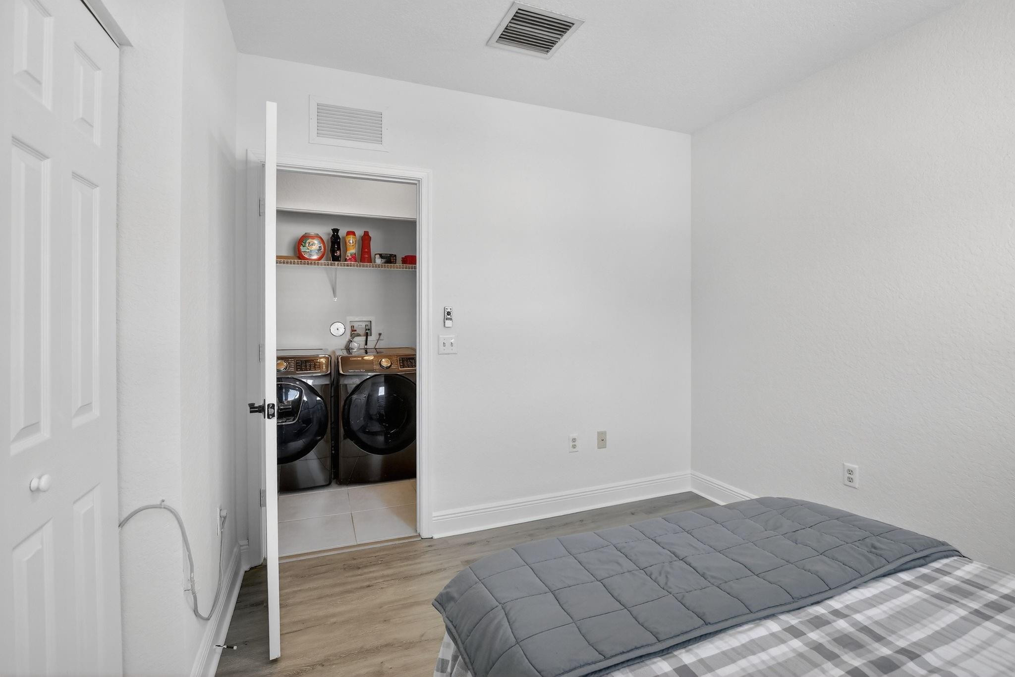 VILLAS OF PALOMINO - Residential