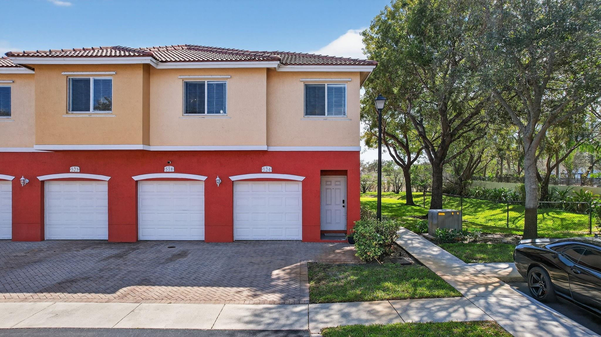 VILLAS OF PALOMINO - Residential