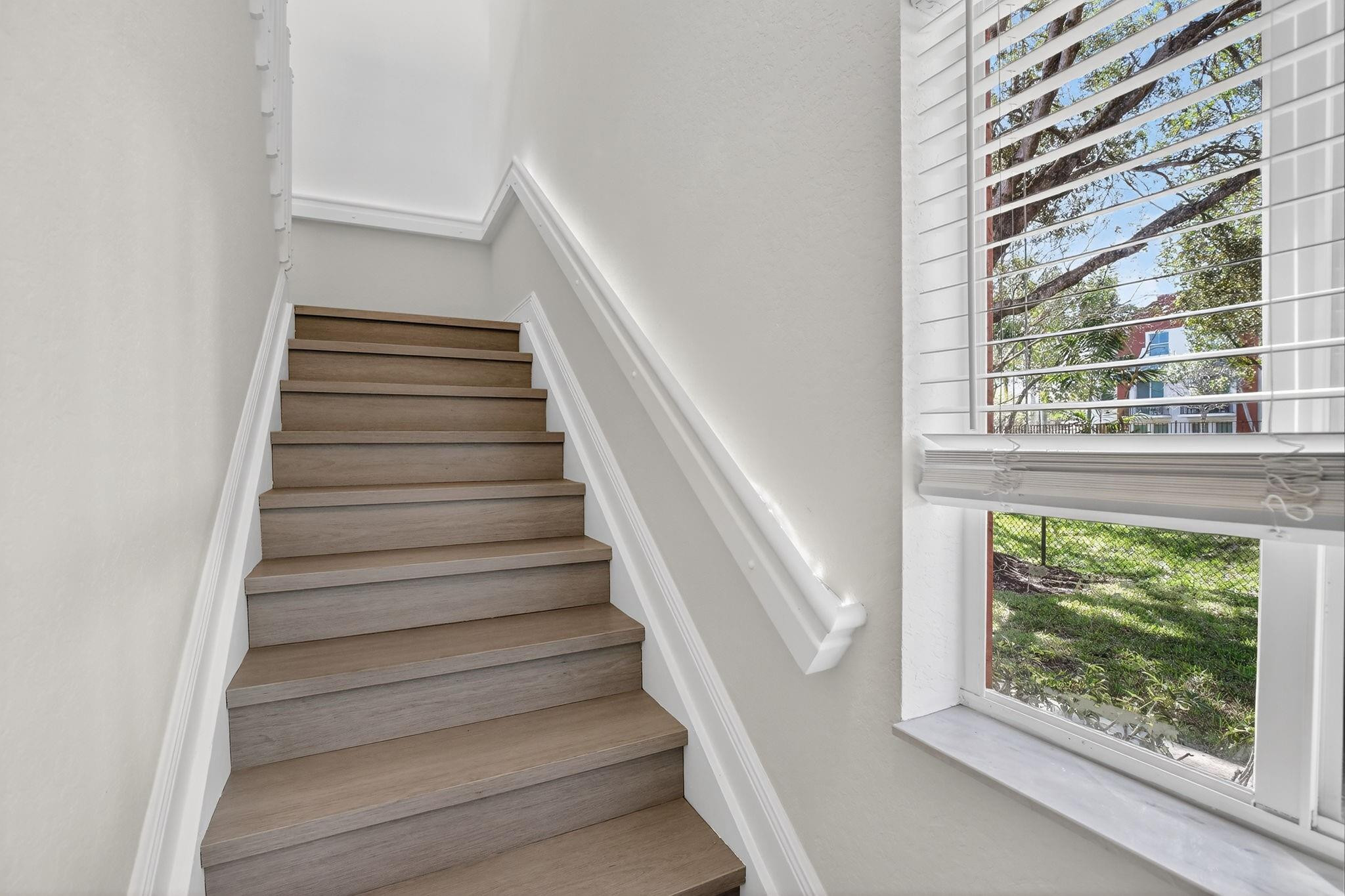 VILLAS OF PALOMINO - Residential