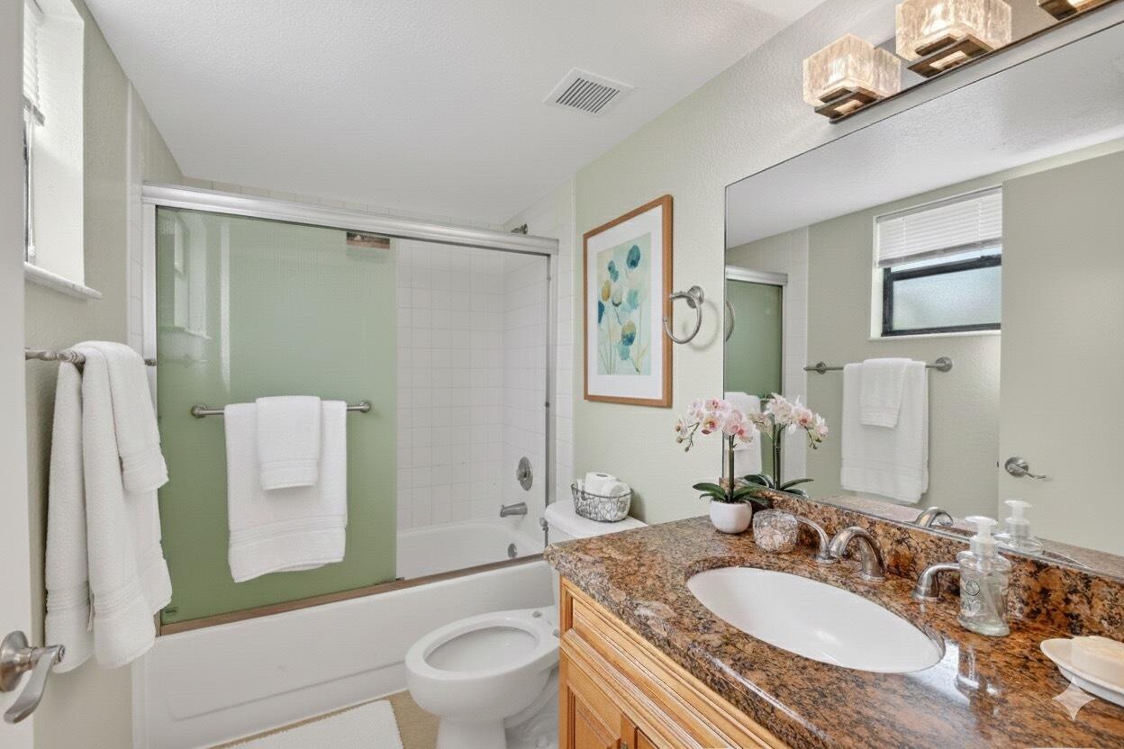 PALM BEACH PLACE CONDO - Residential Lease