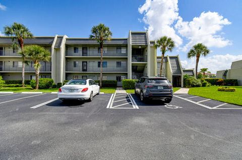 A home in Lake Worth