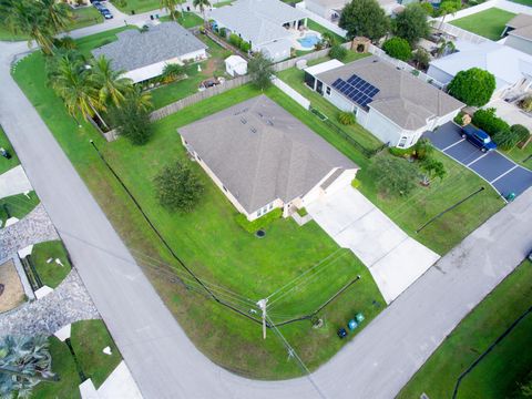 A home in Port St Lucie