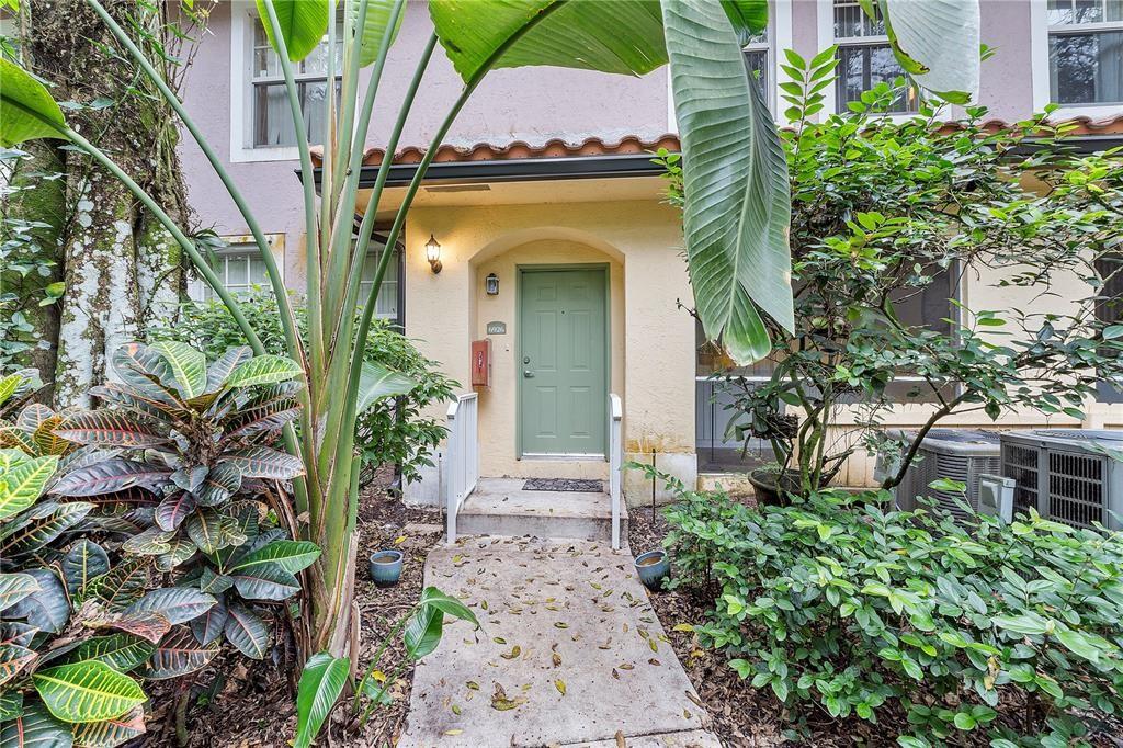 CYPRESS POINTE - Residential Lease