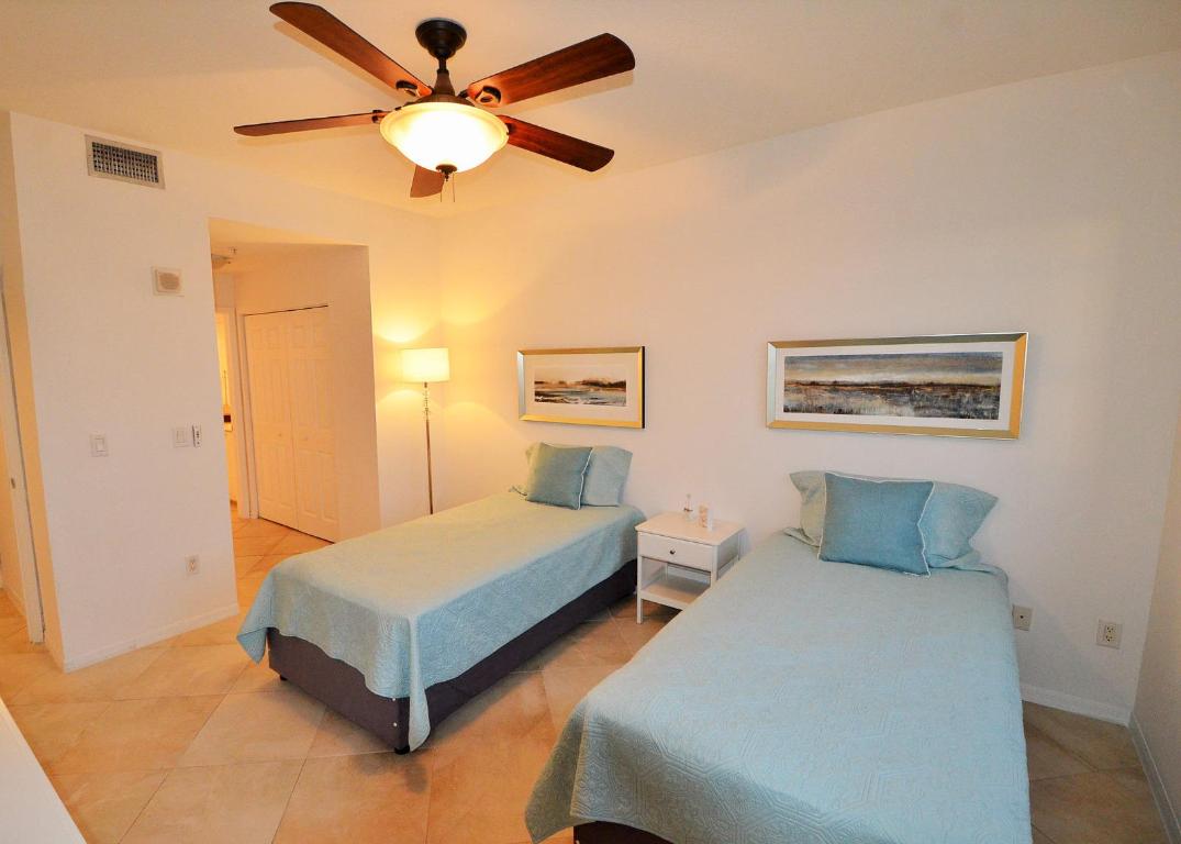 BOCA GRAND - Residential Lease