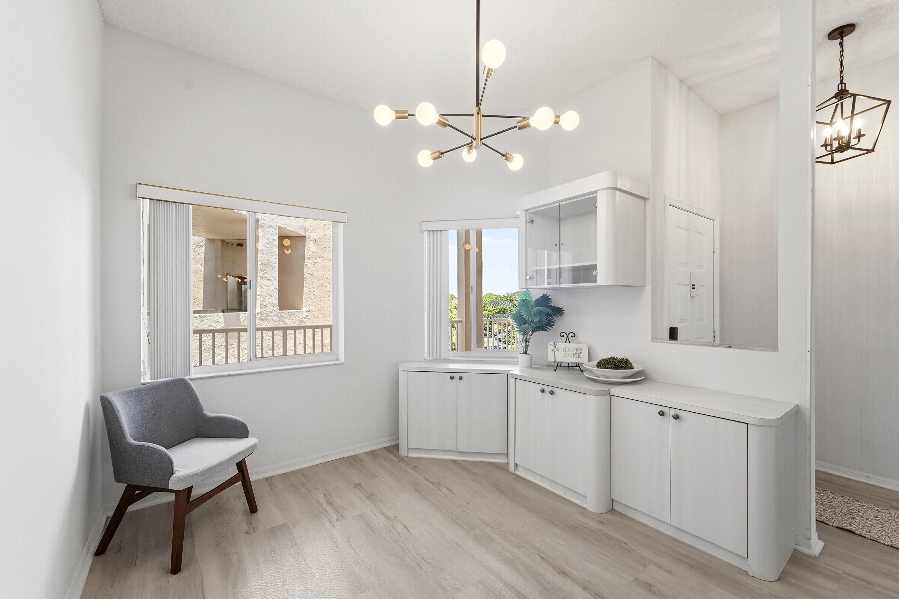 7478 GRANVILLE Drive 406
