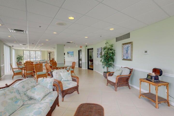 SEA POINTE TOWERS OF FORT PIERCE, A CONDOMINIUM - Residential