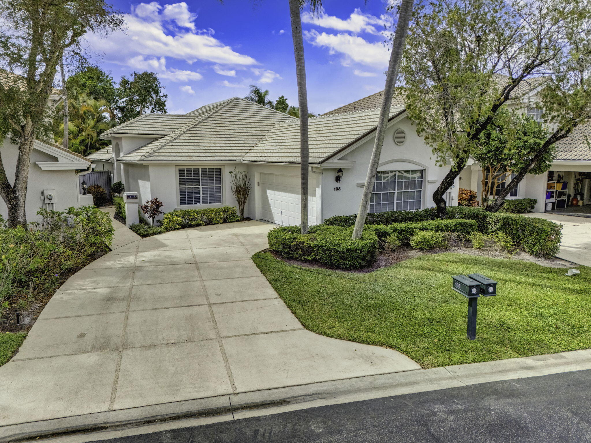 RYDER CUP BLVD & AVENUE OF THE MASTERS - Residential