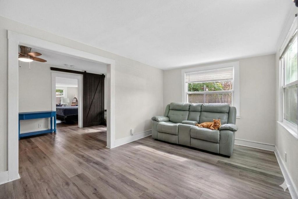 Photo of 618 S Pine Street, Lake Worth Beach, FL 33460 (MLS # R11156460)
