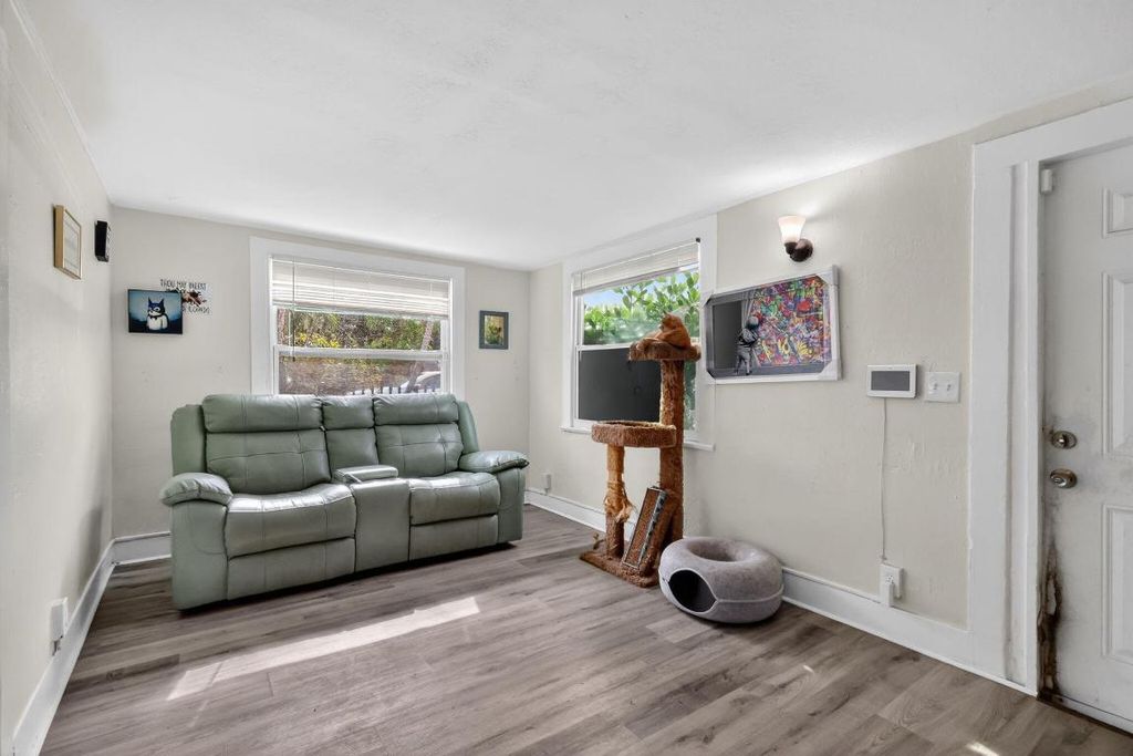 Photo of 618 S Pine Street, Lake Worth Beach, FL 33460 (MLS # R11156460)