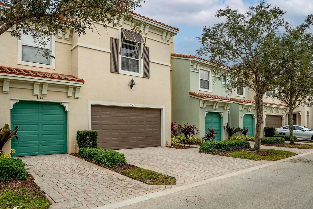 Photo of 3330 NW 124th Way, Sunrise, FL 33323 (MLS # B26030890)