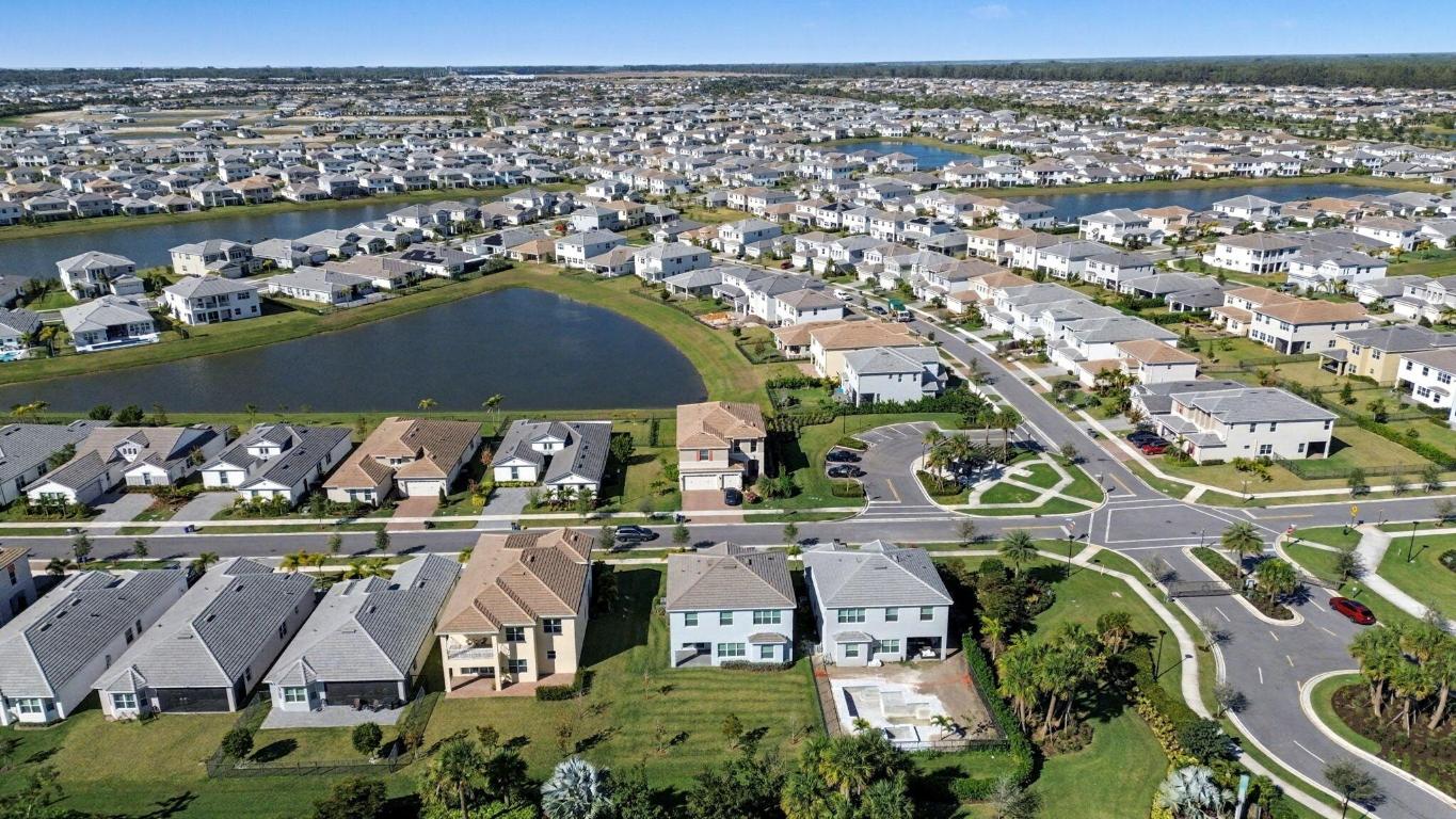 ORCHARDS - Residential