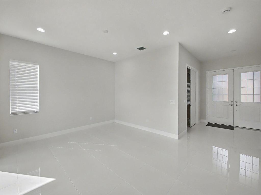 ORCHARDS - Residential