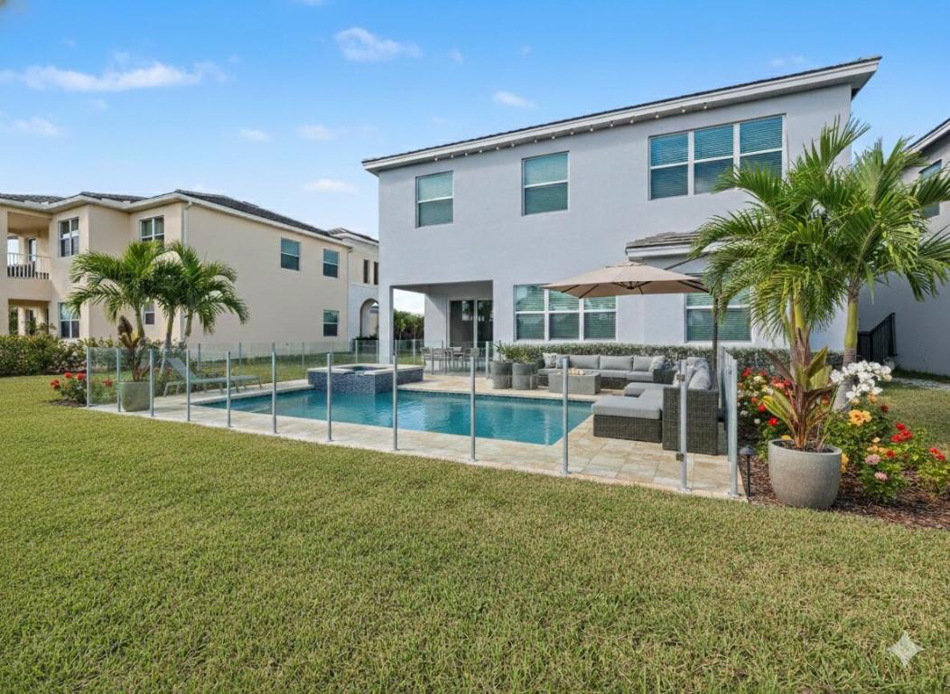 ORCHARDS - Residential