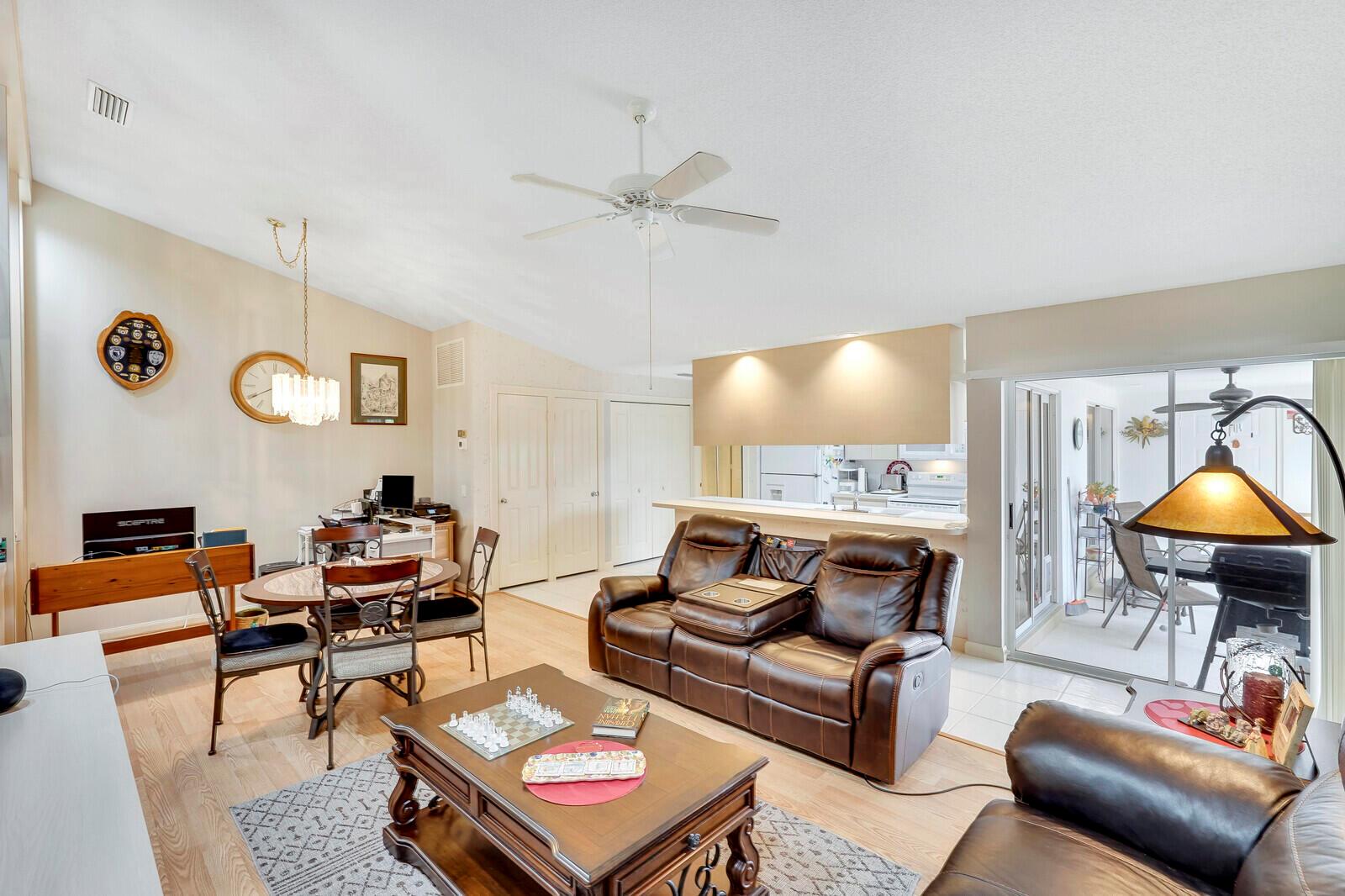 OAKS-SUNTERRACE 4 - Residential