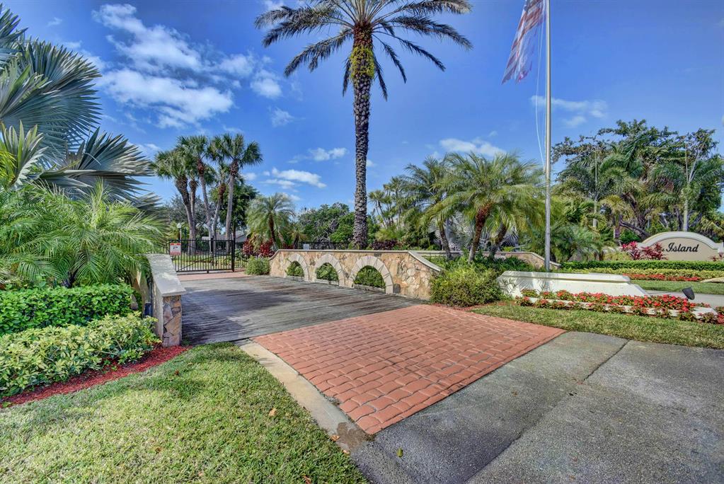 ISLAND OF WELLINGTON - Residential