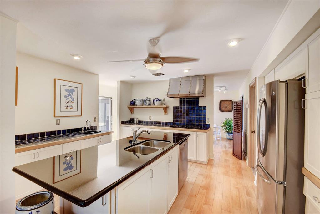 ISLAND OF WELLINGTON - Residential