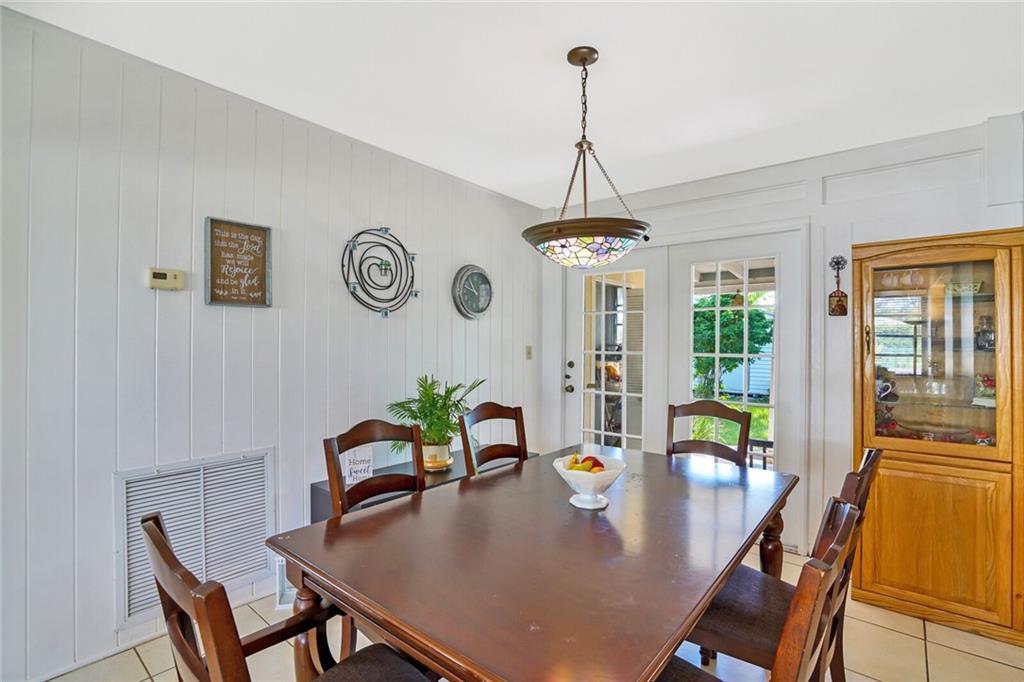 Palm Spgs Village 01 - Residential