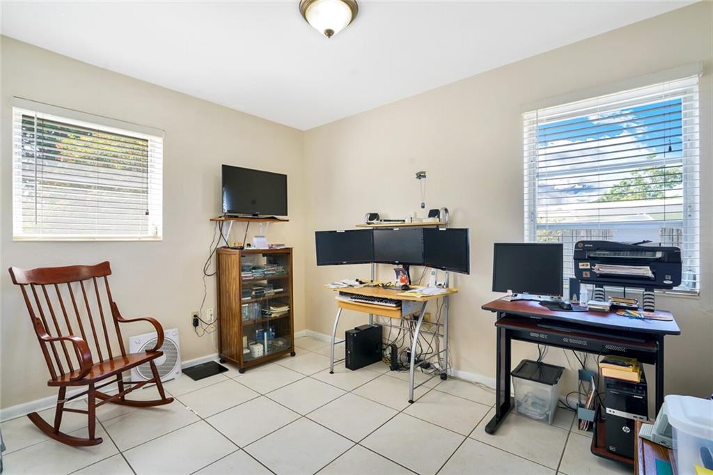 Palm Spgs Village 01 - Residential