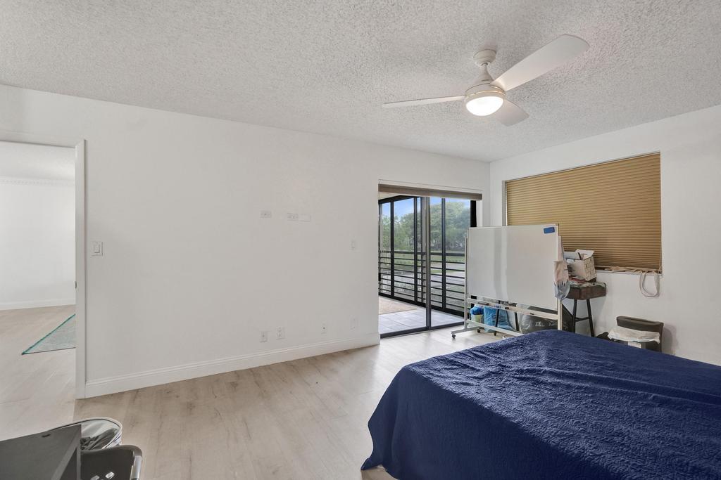 GARDENS 4 CONDO - Residential